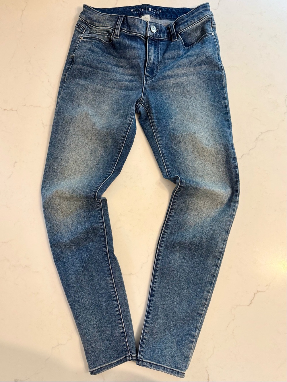 White House Black Market Women's Slim Skinny Jeans - Medium Blue Wash - Picture 2 of 4